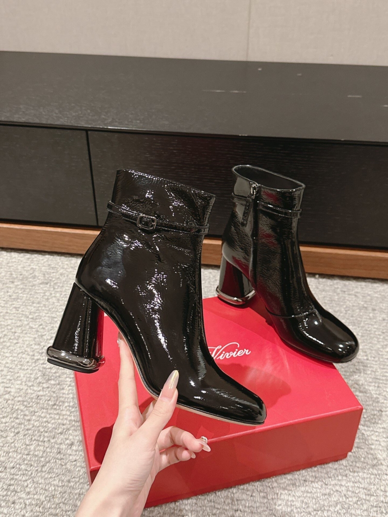 Roger Vivier Boots